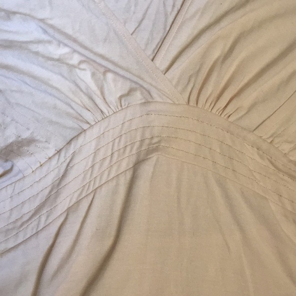 SOLD - BCBG Top - Picture 3 of 4